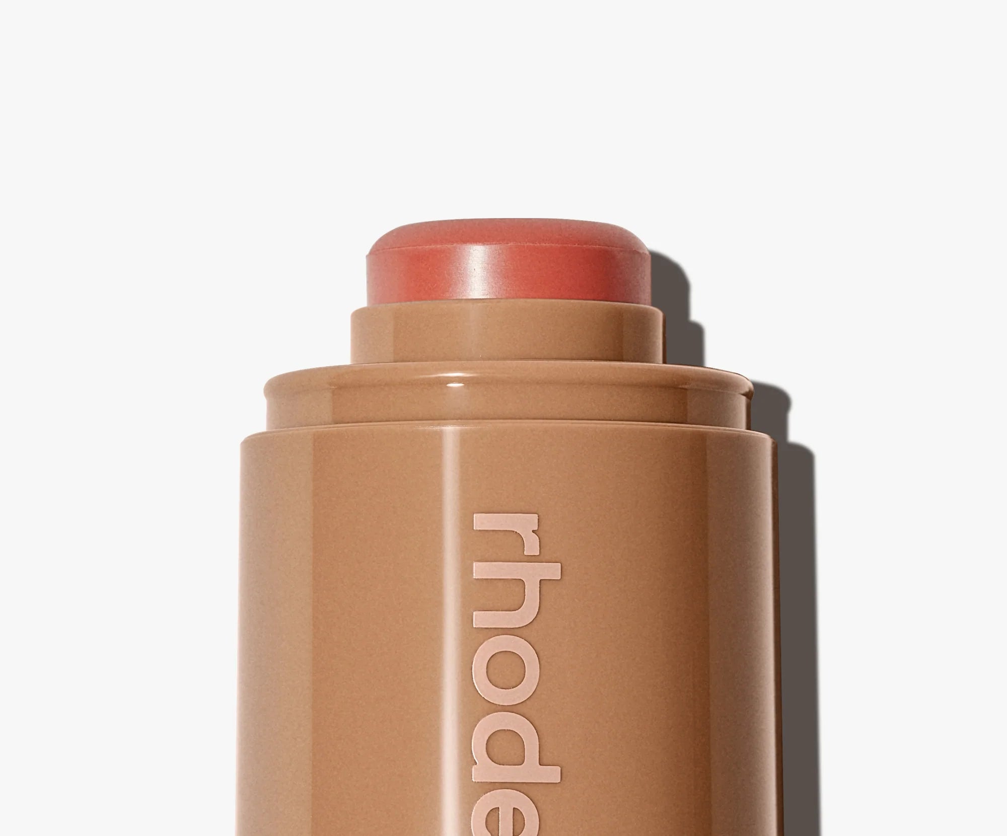 RHODE Pocket Blush rubor en crema disponible en Panamá — NAZ Beauty Shop